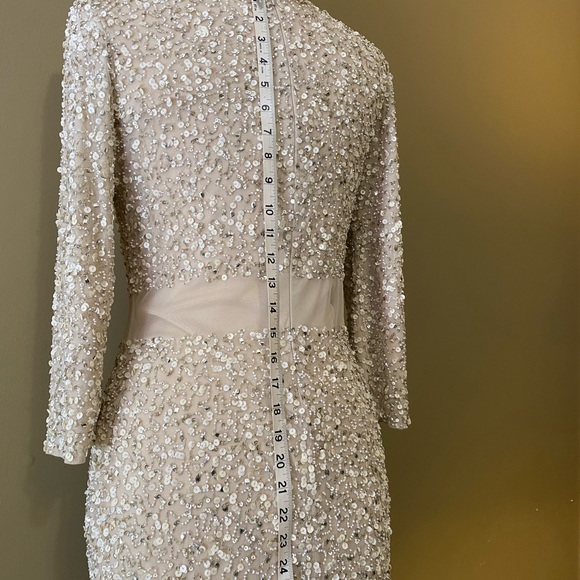 Gorgeous sequins dress - Picture 4 of 8